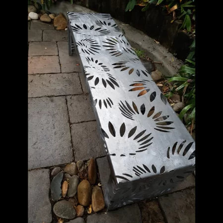 ironbark - Outdoor Bench - Leaf Pattern