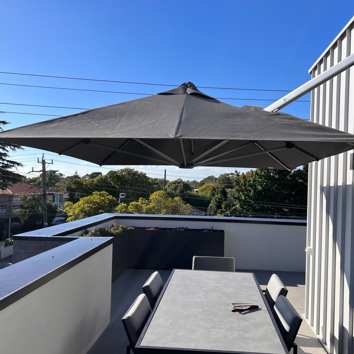 Serenity Rotating Cantilever Outdoor Umbrella – 2.5m Square deck