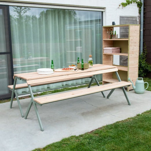 Weltevree Tablebench 2 seats in patio